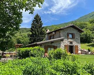 Modern renoviertes Ferienhaus inmitten wunderschöner Natur am Gardasee