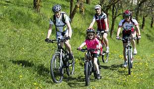 sommerferien-familienurlaub-kastelruth-ferienhaus-wunderorte-buchen