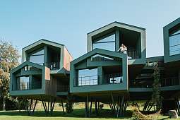 Moderne Chalet-Suiten mit Dolomitenblick, exklusive Architektur in Kastelruth – WUNDERORTE Südtirol